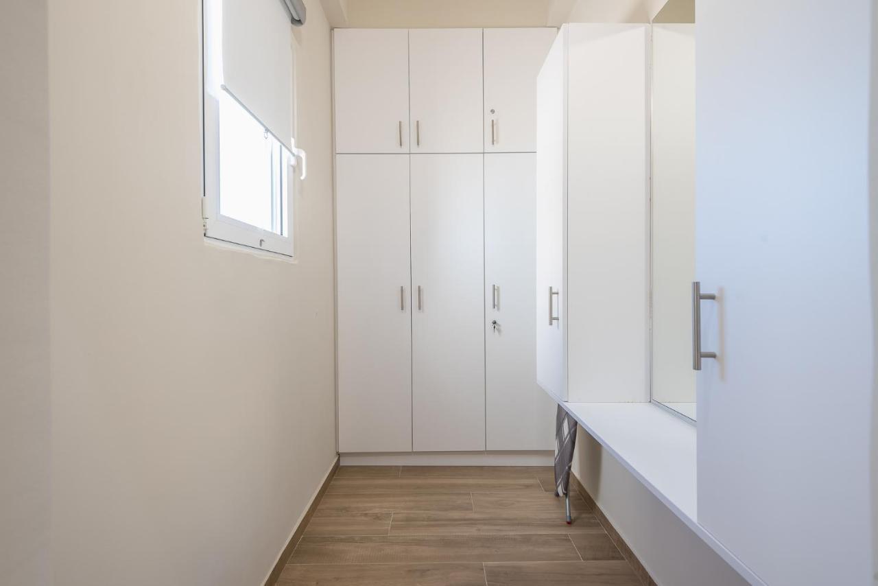 Attiki Metro Top Floor By Greece Apartment Athena Bagian luar foto