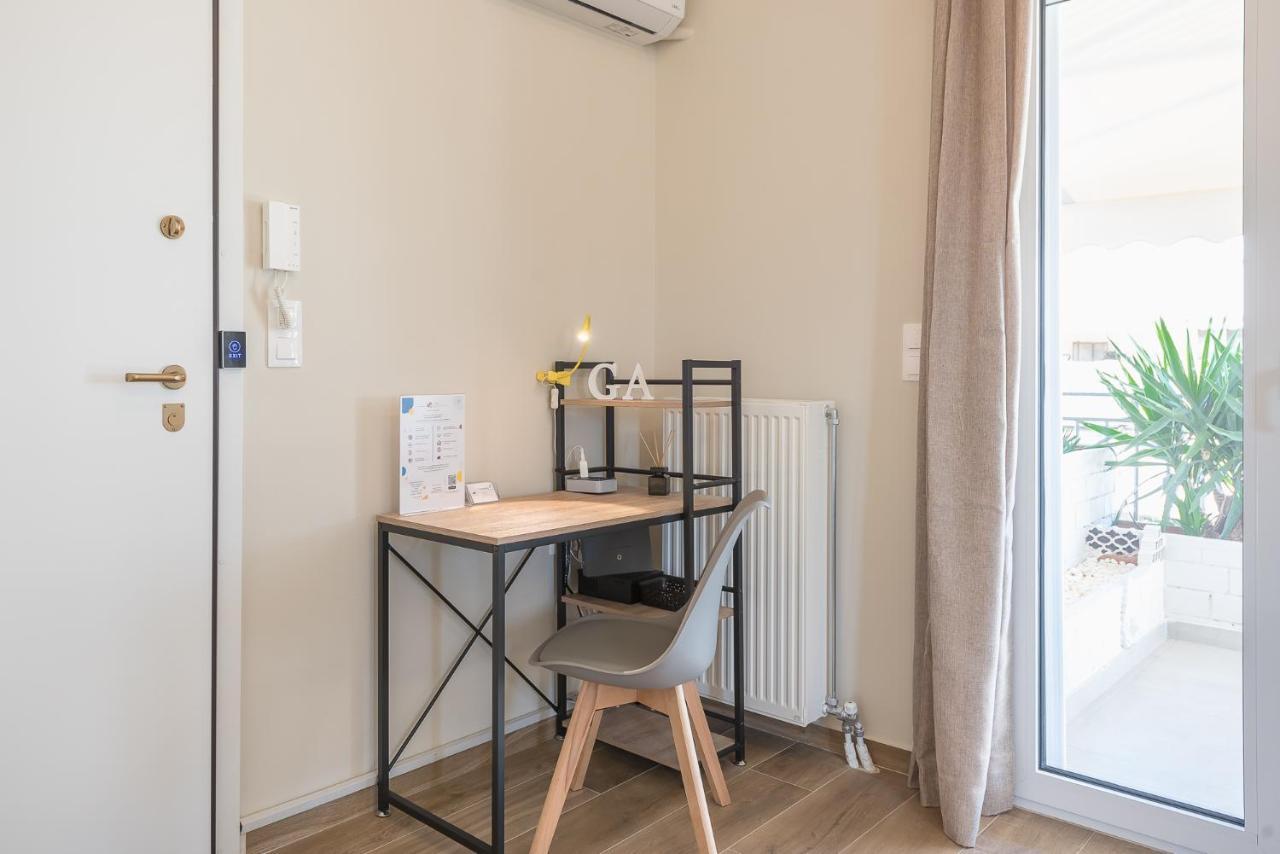 Attiki Metro Top Floor By Greece Apartment Athena Bagian luar foto